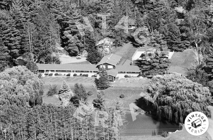 Tri-Terrace Motel - 1989 Aerial (newer photo)